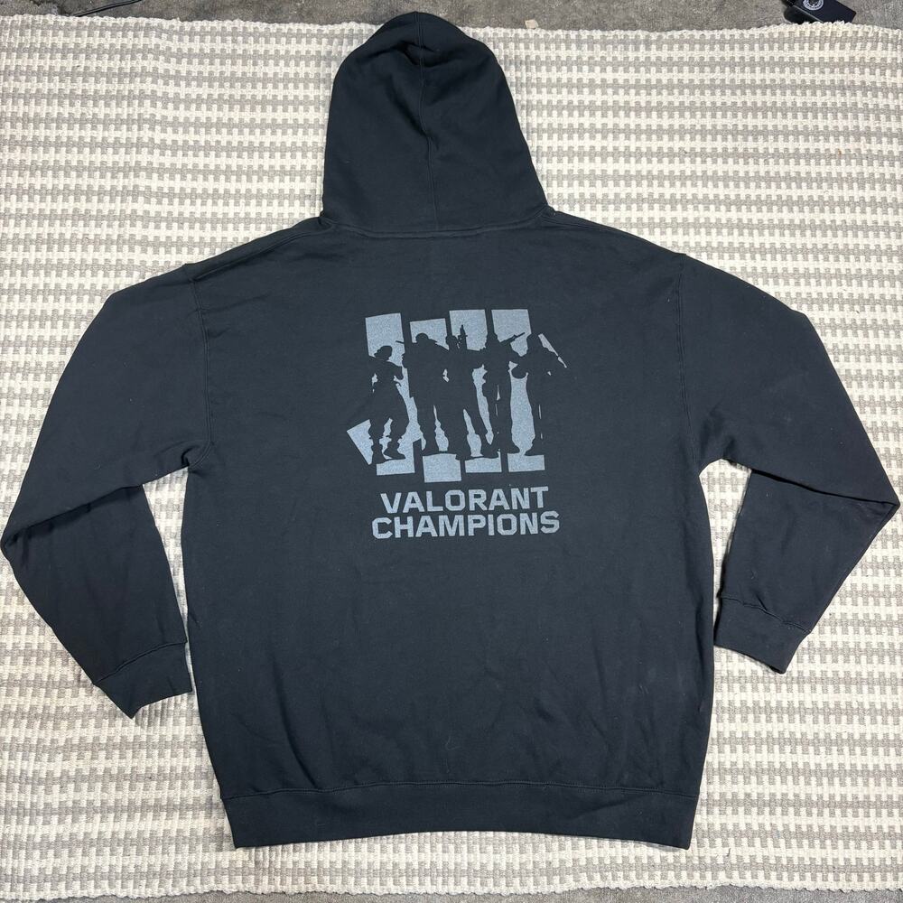 Undefeated x Valorant Champions 2021 Special Edition‎ Hoodie Sz 2XL Preowned